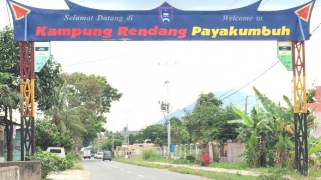 Cari Ide Pelesir Lebaran? Mari ke Kampung Rendang