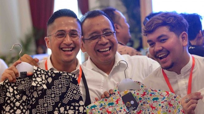 Presiden mengumpulkan sejumlah atlet, musisi, artis, dan vlogger.