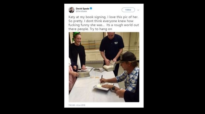 David Spade mengenang mendiang kakak ipar, Kate Spade (tmz.com)