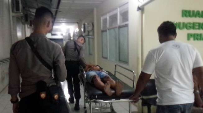 Hasil gambar untuk Frans Prasetyo alias Pan Pare (26)