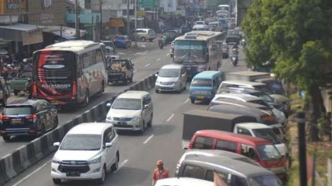 Volume Kendaraan Meningkat 20 Persen Di Bundaran Kartasura