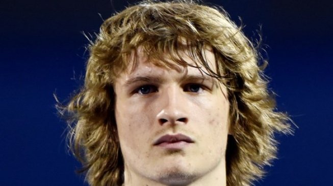 Bek tengah Timnas Kroasia, Tin Jedvaj (STRINGER / AFP)