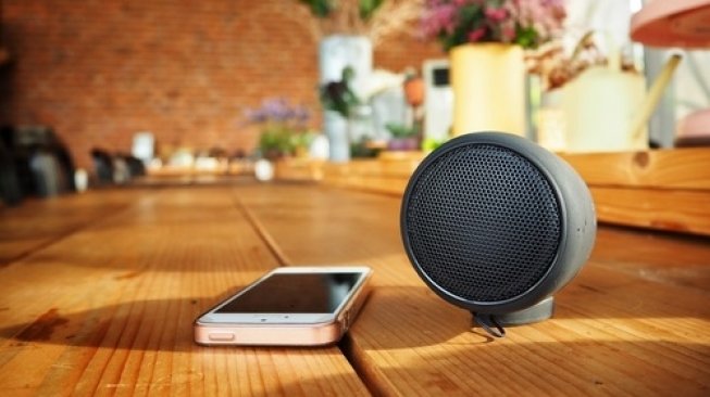 Ilustrasi speaker bluetooth. [Shutterstock]