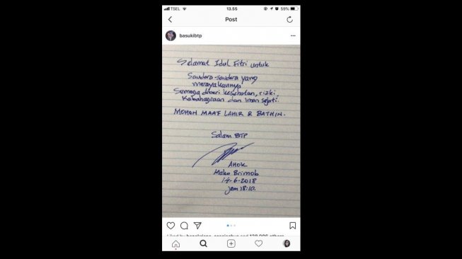 Tulisan ucapan Selamat Idul Fitri dari Ahok dengan secarik kertas (@basukibtp/instagram).