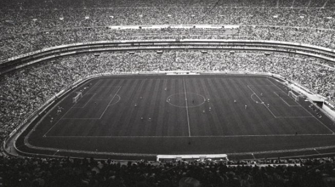 Stadion terbesar di Meksiko, Estadio Azteca, satu-satunya stadion di dunia yang menjadi tuan rumah dua putaran final Piala Dunia FIFA (1970 - Brasil 4-1 Italia dan 1986 - Argentina 3-2 Jerman Barat).(sportskeeda)