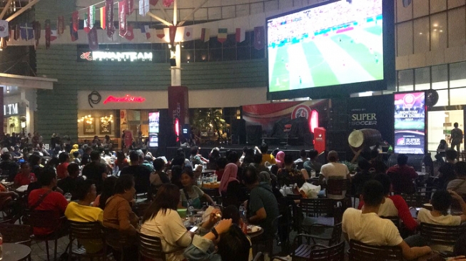 Tak Cuma Belanja, Sederet Mal Ini Juga Gelar Nobar Piala Dunia