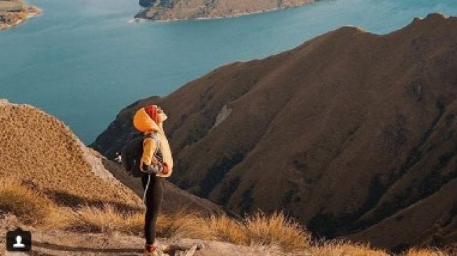 Foto cantik saat traveling hasil jepretan travel blogger, Anggey Anggraini (@her_journeys/Instagram).