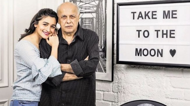 Alia Bhatt bersama ayah, Mahesh Bhatt. (Instagram)