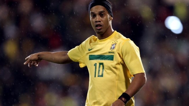 Ronaldinho, penyerang Brasil terbaik. (Sportskeeda)