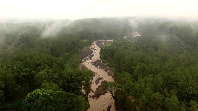 Bandung Banjir, Ratusan Warga Mulai Mengungsi