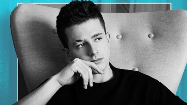 Charlie Puth live in Jakarta (@charlieputh/instagram).