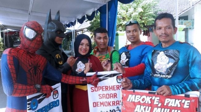 Gatotkaca Pimpin Spiderman Cs Serbu TPS 1 Gayam Pilkada Jateng