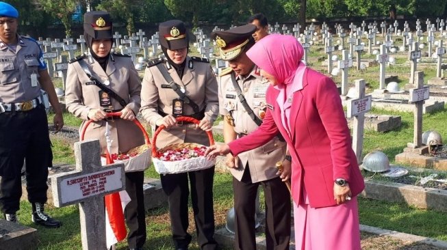 Mantan-mantan Kapolri Kumpul di TMP Kalibata, Ada Apa?