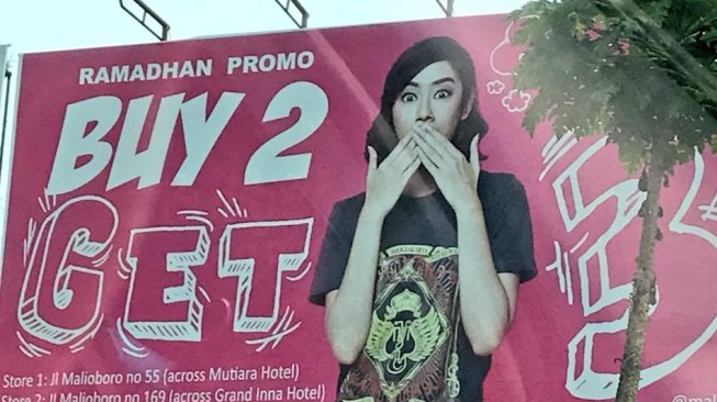 Lambang Kesultanan Jadi Desain Kaos, Putri Sultan 'Geram'