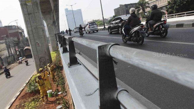 Perawatan Flyover Jelang Asian Games