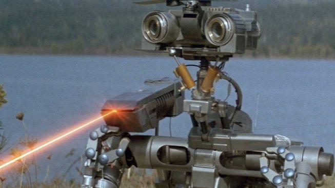 Film Short Circuit adalah satu film era 80an yang menceritakan tentang imajinasi kecanggihan teknologi masa depan yaitu robot. (www.dangerdolan.tv)