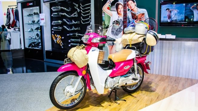 Honda Super Cub C125 Siap Mengaspal 2019