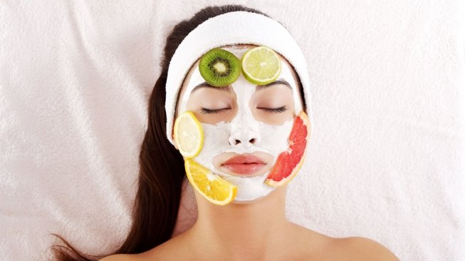 6 Buah Ini Ampuh Atasi Produksi Minyak Berlebih di Wajah