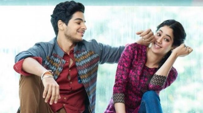 Ishaan Khatter dan Jhanvi Kapoor dalam film Dhadak. (istimewa)