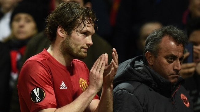 Mourinho: Good Luck di Ajax, Daley Blind!