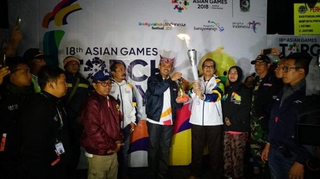 Begini Indahnya Api Asian Games Bertemu Kawah Ijen Banyuwangi