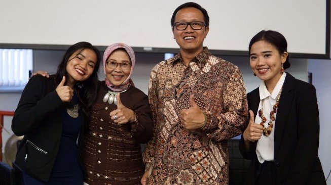 Staf Khusus Menpar Bidang Komunikasi dan Media, Don Kardono, meresmikan GenWI International di National Research University Higher School of Economics, Moscow, 23 Juli 2018. (Dok: Kemenpar)