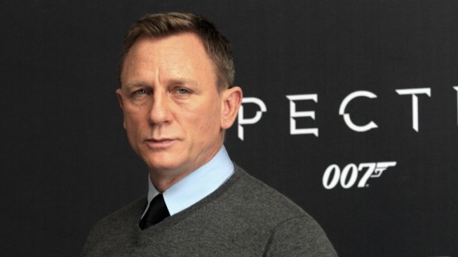 Aktor asal Inggris Daniel Craig menghadiri pemutaran film perdana James Bond 