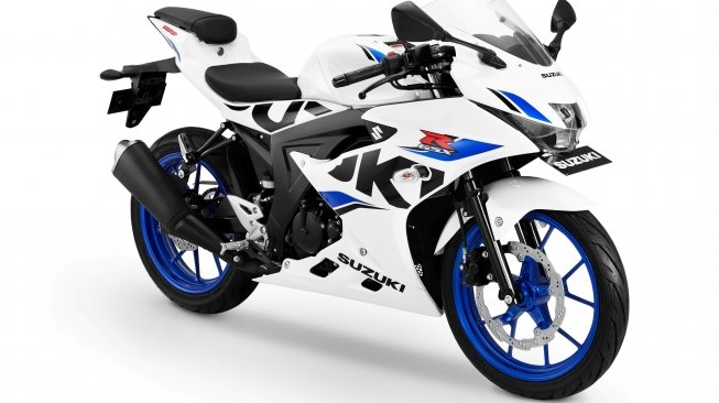 Suzuki GSX - R150 Tampil Segar Ramaikan GIIAS 2018