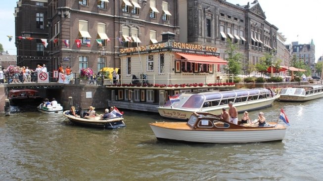 Wisata Kanal di Amsterdam. [suara.com/madinah]