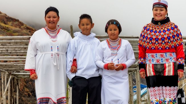 Suku Inuit di Greenland [Shutterstock].