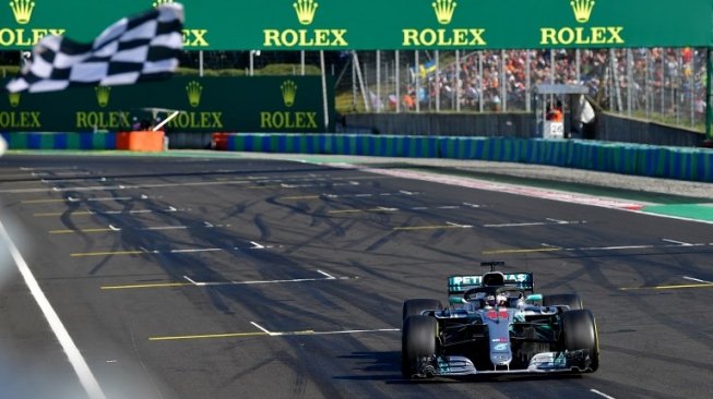 Hamilton : Tak Sekadar Butuh Kecepatan untuk Juarai F1