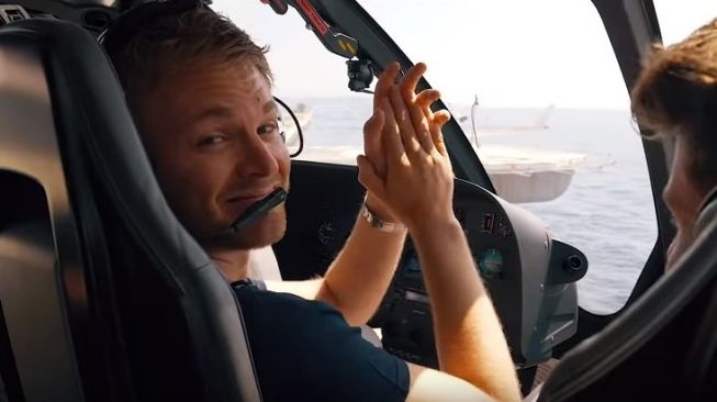 Nico Rosberg di atas helikopter menyambut F1 GP Monaco 2018 [Instagram @nico_rosberg].