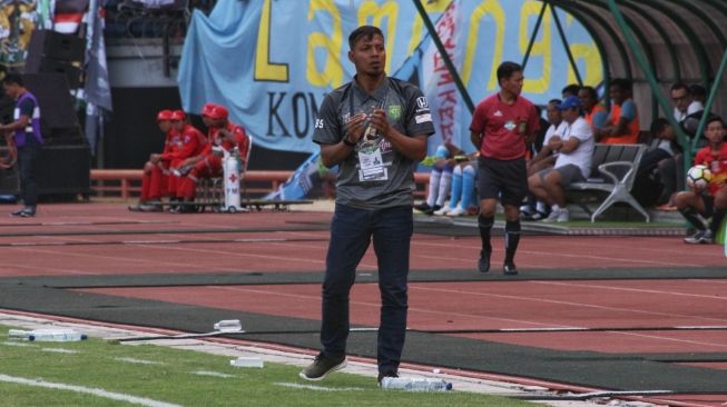 Bejo Sugiantoro Ungkap Resep Kemenangan Persebaya atas Persela