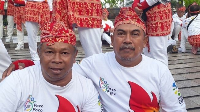 Rahasia 2 Guru Paruh Baya Tetap Bugar Ikut Senam Poco-Poco