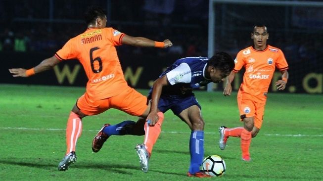 Gol Telat Makan Konate Gagalkan Kemenangan Persija di Kanjuruhan