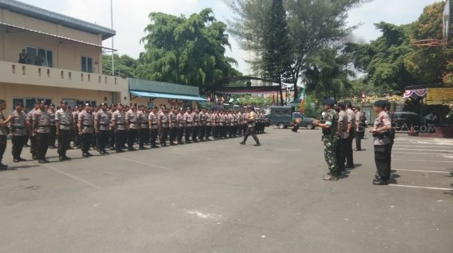 Kapolri Kirim 460 Pasukan Bantu Korban Gempa Lombok Sampai Pulih