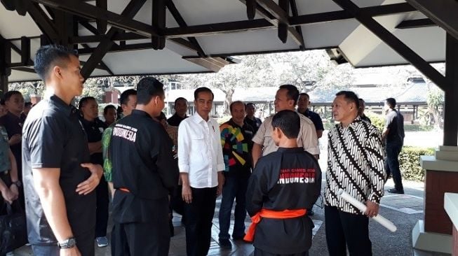 Harapan Besar Jokowi Kepada Tim Pencak Silat Asian Games