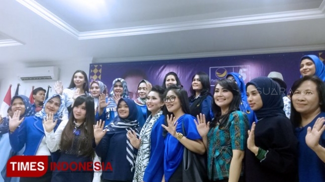 Partai Nasdem Jawa Timur Pamer 9 Artis Caleg DPR RI