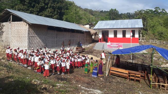 Seribu Guru Bantu Bangun Perpustakaan di Sumba Barat