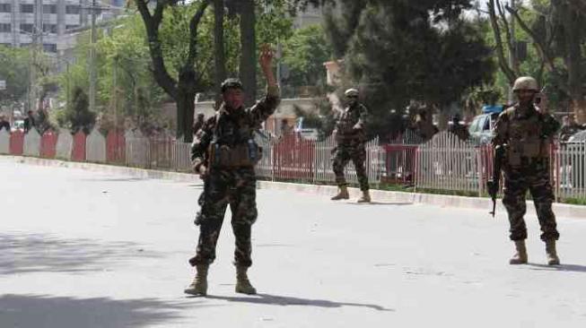 Bom Bunuh Diri Sasar Pusat Pendidikan di Kabul, 48 Orang Tewas