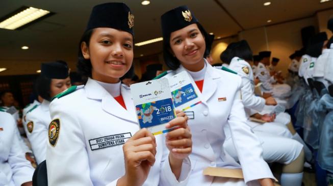 PT. Bank Rakyat Indonesia (Persero) Tbk. memberikan apresiasi kepada Pasukan Pengibar Bendera Pusaka (Paskibraka) Nasional 2018, di Kantor Pusat Bank BRI, Jakarta. (Dok: Bank BRI)