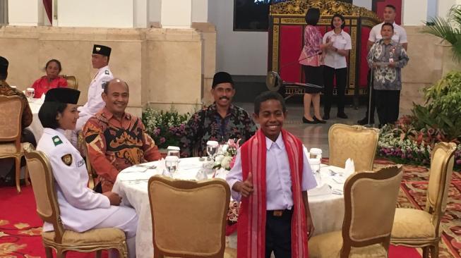 Joni, Siswa SMP Penyelamat Bendera Jumpa Jokowi di Istana