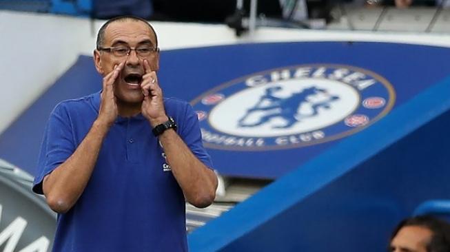 Stres Tukangi Chelsea, Sarri Terpaksa Berhenti Merokok