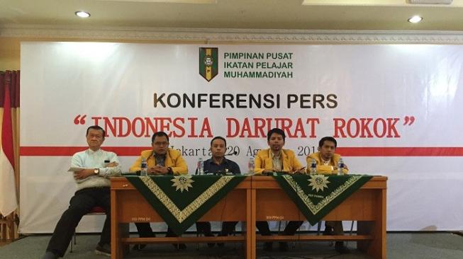 Pemerintah Didesak Keluarkan RUU Larangan Iklan Rokok