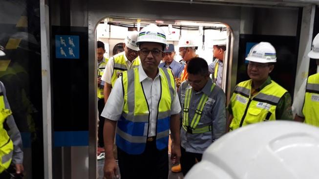 Anies Jajal MRT Lebak Bulus - Bundaran HI