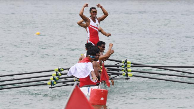 Indonesia berhasil meraih medali emas disusul Uzbekistan dengan medali perak dan Hong Kong dengan medali perungu. ANTARA FOTO/INASGOC/Zabur Karuru
