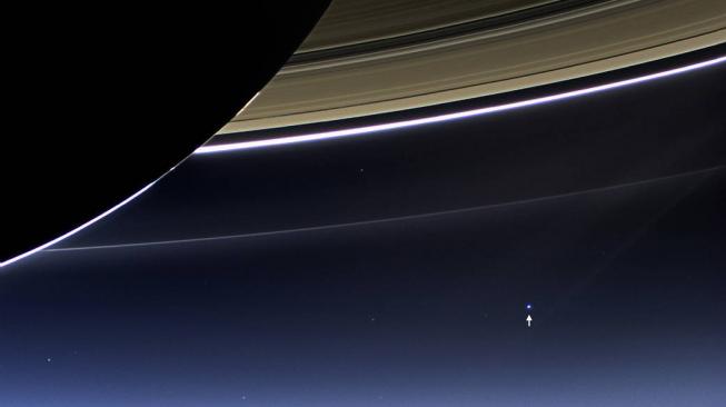 Foto Bumi yang dipotret satelit Cassini pada 2013 lalu. [NASA]