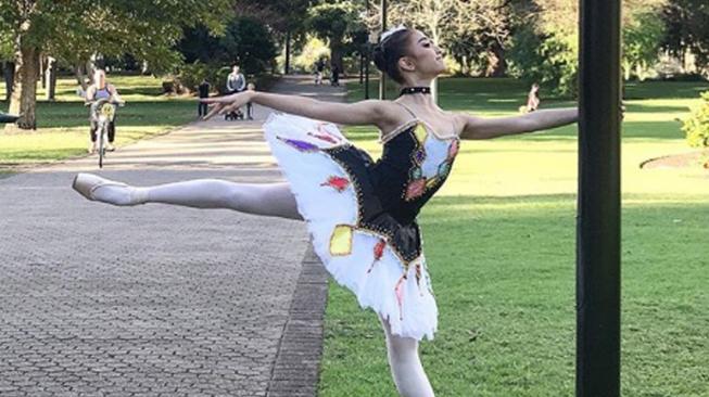 Ballerina Cilik yang Juarai Gelar Dunia