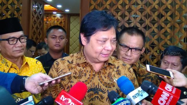 Isu Suap Rp 2 Miliar, Airlangga: Kenapa Asik Ganggu Golkar Terus?