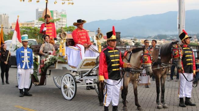 Indahnya Keberagaman Disajikan dalam Manado Fiesta 2018